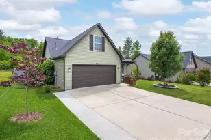 200 Water Leaf Dr, Weaverville, NC 28787 - Photo 4