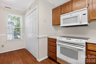 9234 Kings Canyon Drive, Charlotte, NC 28210 - Photo 16