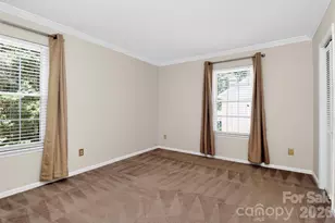 9234 Kings Canyon Dr, Charlotte, NC 28210 - Photo 18