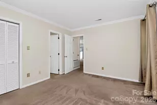9234 Kings Canyon Dr, Charlotte, NC 28210 - Photo 20