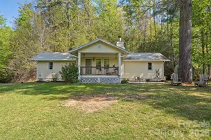 144 Bent Pine Dr, Waynesville, NC 28785 - Photo 2