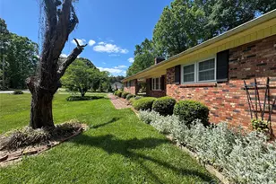 270 Lewis Ferry Rd, Statesville, NC 28677 - Photo 4