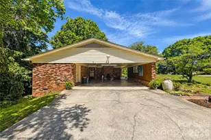 270 Lewis Ferry Rd, Statesville, NC 28677 - Photo 36