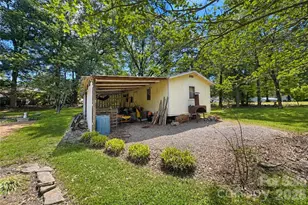270 Lewis Ferry Rd, Statesville, NC 28677 - Photo 32