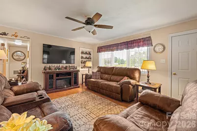 2359 Hendrix Road, Maiden, NC 28650 - Photo 12