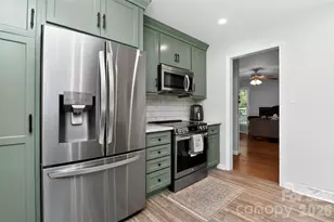 6527 Summerlin Pl, Charlotte, NC 28226 - Photo 6