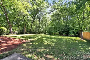 6527 Summerlin Pl, Charlotte, NC 28226 - Photo 38