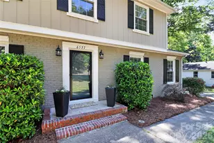 6527 Summerlin Pl, Charlotte, NC 28226 - Photo 2