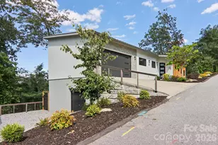 55 Laurel Spring Ln, Hendersonville, NC 28739 - Photo 6