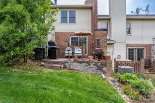 911 21st Ave NE, Hickory, NC 28601 - Photo 20