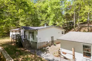 25 Weaver Ln, Black Mountain, NC 28711 - Photo 2