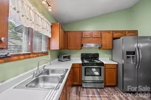 1305 Wellington Hills Cir, Salisbury, NC 28147 - Photo 12