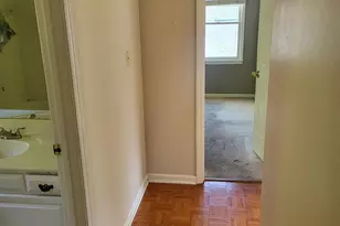 1022 Balsam Terrace, Charlotte, NC 28214 - Photo 12