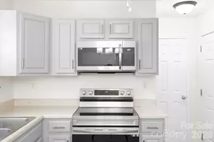 140 Thea Ln, Fletcher, NC 28732 - Photo 12