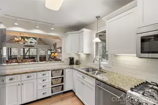 111 River Park Villas Dr, Sapphire, NC 28774 - Photo 10