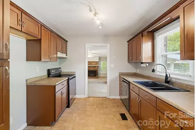 6517 Riverine Drive, Charlotte, NC 28216 - Photo 14