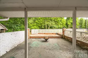 6517 Riverine Dr, Charlotte, NC 28216 - Photo 18