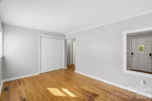 6517 Riverine Dr, Charlotte, NC 28216 - Photo 8
