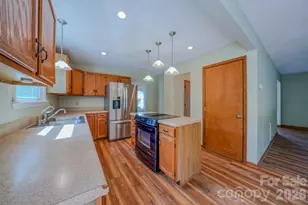 10 Arrow Pl, Asheville, NC 28805 - Photo 14