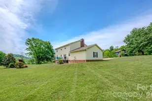 10 Arrow Pl, Asheville, NC 28805 - Photo 2