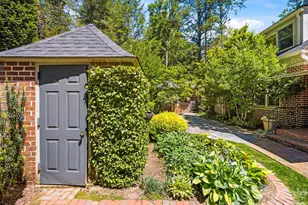 109 Stuyvesant Rd, Asheville, NC 28803 - Photo 26