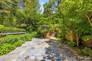 109 Stuyvesant Rd, Asheville, NC 28803 - Photo 32