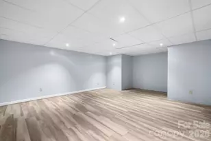 1011 Cambridge Ct, Lenoir, NC 28645 - Photo 22