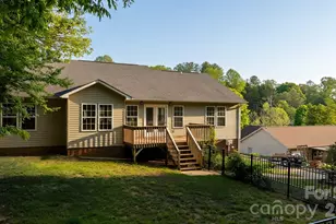 1011 Cambridge Ct, Lenoir, NC 28645 - Photo 38