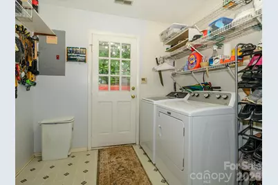 9607 Riddick Place, Matthews, NC 28105 - Photo 32