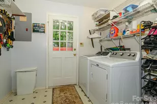 9607 Riddick Pl, Matthews, NC 28105 - Photo 32