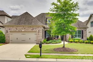 15927 Vale Ridge Dr, Charlotte, NC 28278 - Photo 2