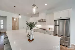 15927 Vale Ridge Dr, Charlotte, NC 28278 - Photo 18