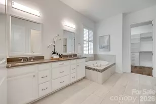15927 Vale Ridge Dr, Charlotte, NC 28278 - Photo 32