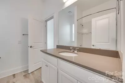 15927 Vale Ridge Drive, Charlotte, NC 28278 - Photo 26