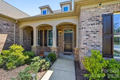 15927 Vale Ridge Drive, Charlotte, NC 28278 - Photo 4