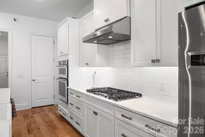 15927 Vale Ridge Drive, Charlotte, NC 28278 - Photo 18