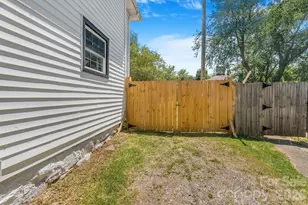 131 Woodrow Ave, Asheville, NC 28801 - Photo 44