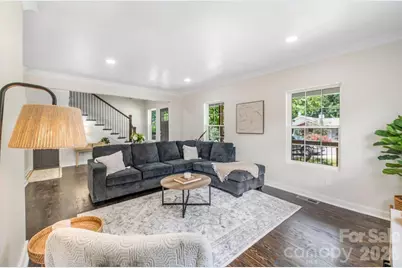 131 Woodrow Avenue, Asheville, NC 28801 - Photo 8