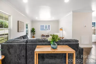 131 Woodrow Avenue, Asheville, NC 28801 - Photo 8