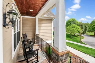 909 Argyle Ct, Statesville, NC 28677 - Photo 6