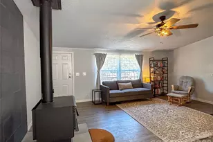 2330 W View Acres Ave Ext, Hickory, NC 28601 - Photo 4