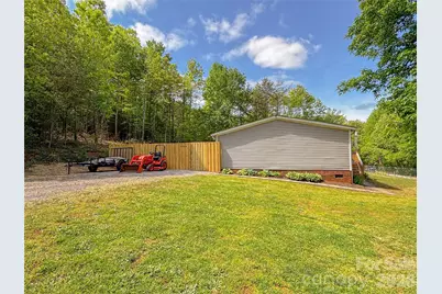 2330 West View Acres Avenue Extension, Hickory, NC 28601 - Photo 18