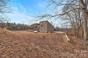 2025 Howard Gap Rd, Hendersonville, NC 28792 - Photo 38