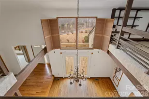 2025 Howard Gap Rd, Hendersonville, NC 28792 - Photo 10