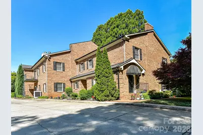 1014 Queens Road #D, Charlotte, NC 28207 - Photo 2