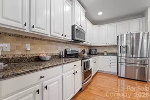 18533 The Commons Blvd, Cornelius, NC 28031 - Photo 16