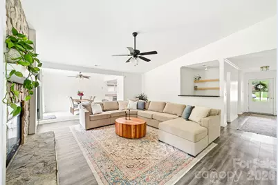 11021 Fox Mill Lane, Charlotte, NC 28277 - Photo 10