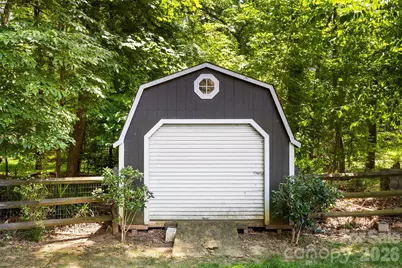 6520 Hollow Oak Drive, Mint Hill, NC 28227 - Photo 34