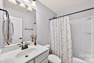 6453 Silver Star Ln, Charlotte, NC 28210 - Photo 36