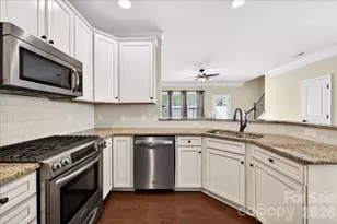 6453 Silver Star Ln, Charlotte, NC 28210 - Photo 12